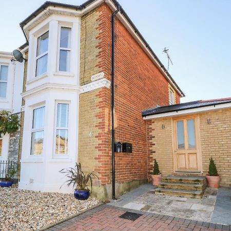 Dovedale, Ryde Villa Eksteriør billede
